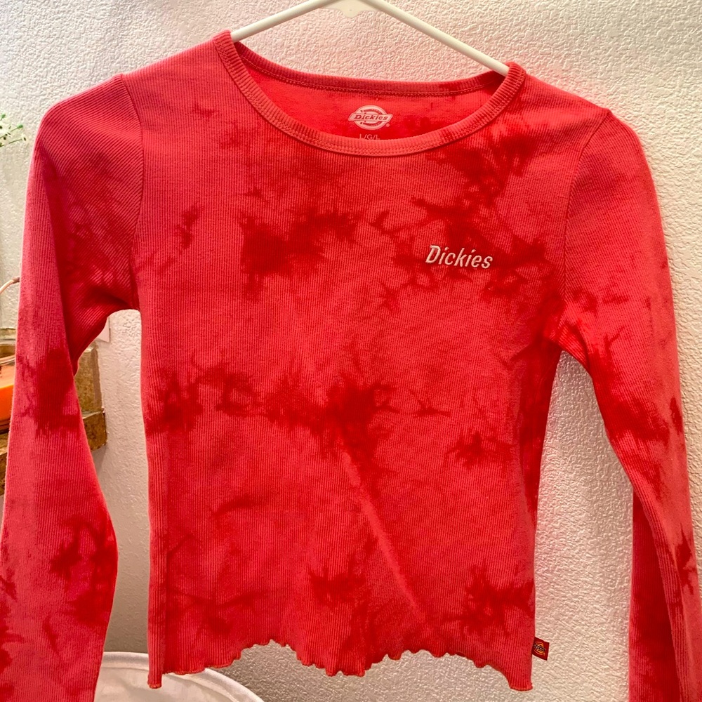 Dickies long-sleeve tie die shirt.